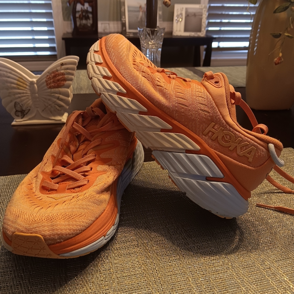 💕BARELY USED💕HOKA GAVIOTA 4